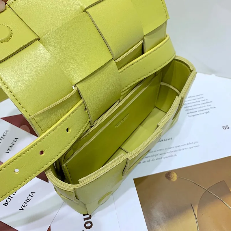 All categories 💚 Authentic bags 💚 BV 2025 new BV crossbody bag